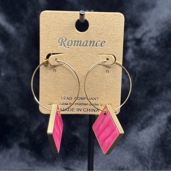 Jewelry - 🌴 Pink Geometric Hoop Earrings